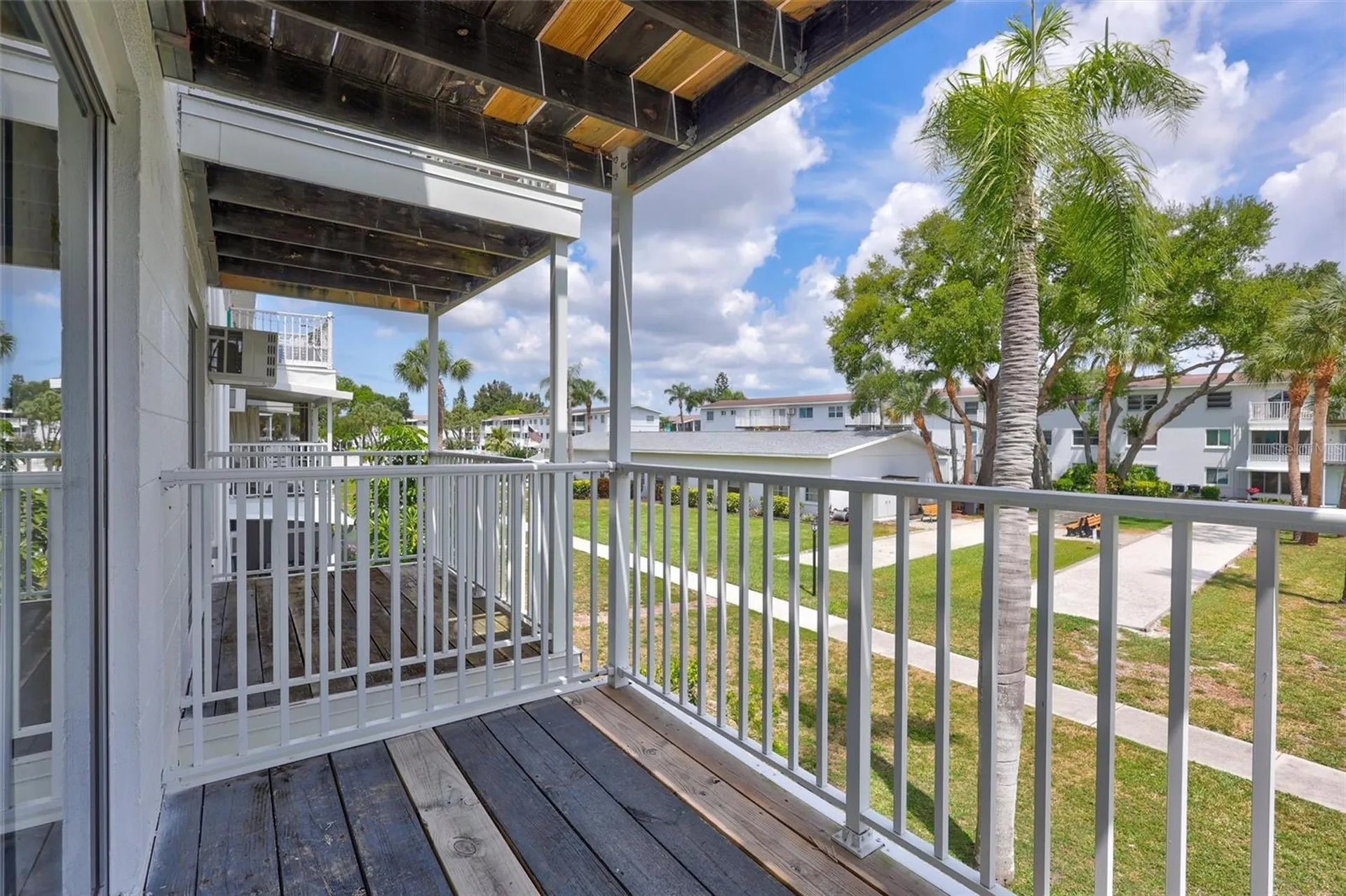 2217 Sunset Drive Bradenton FL 34207