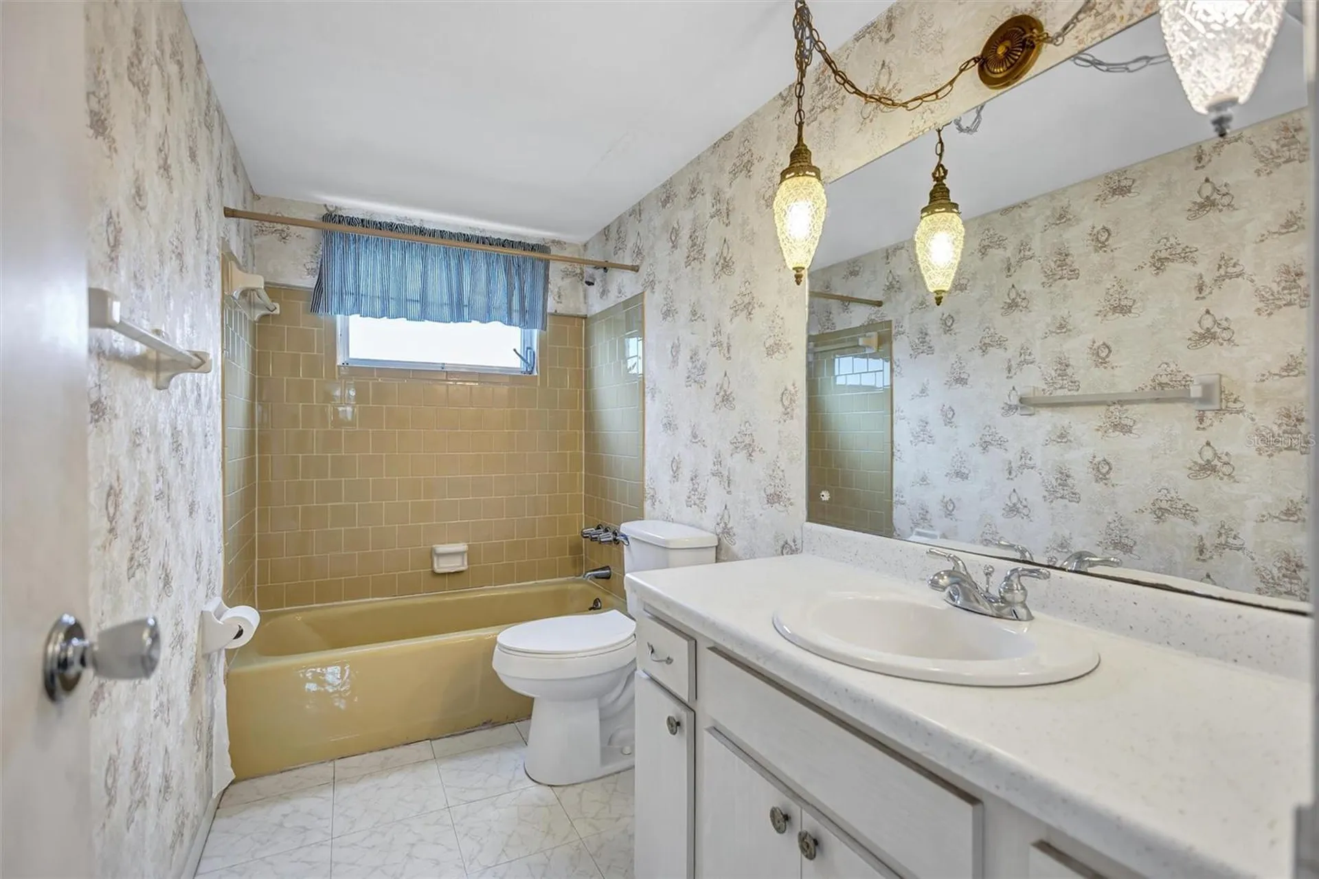 2217 Sunset Drive Bradenton FL 34207