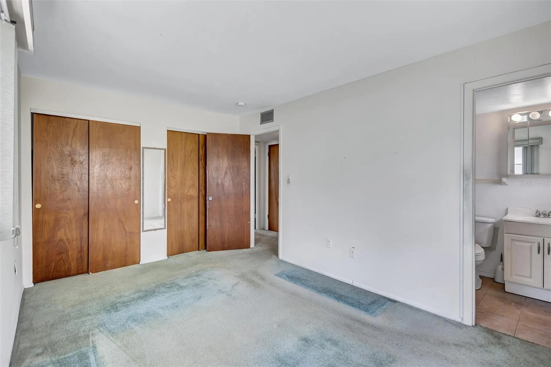 2217 Sunset Drive Bradenton FL 34207
