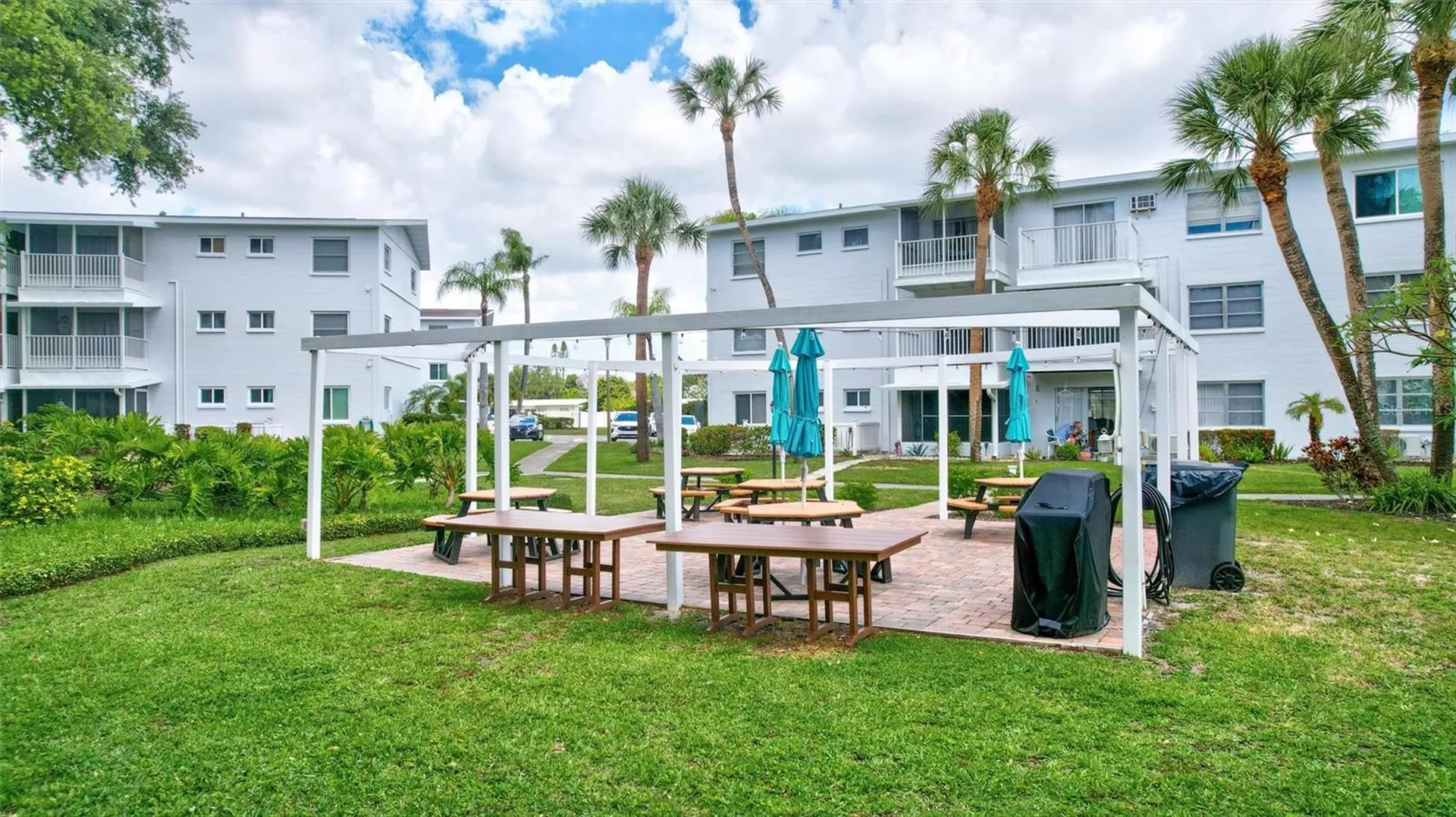 2217 Sunset Drive Bradenton FL 34207