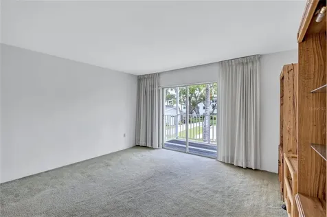 2217 Sunset Drive Bradenton FL 34207