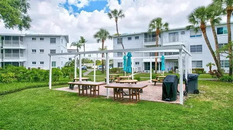 2217 Sunset Drive Bradenton FL 34207