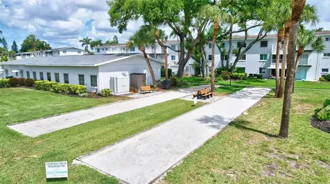 2217 Sunset Drive Bradenton FL 34207