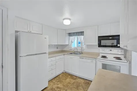 2217 Sunset Drive Bradenton FL 34207