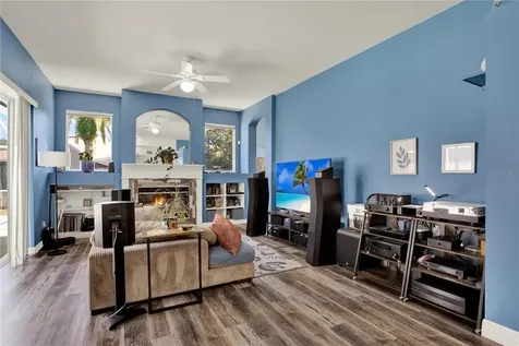 3165 Prides Crossing Tarpon Springs FL 34688
