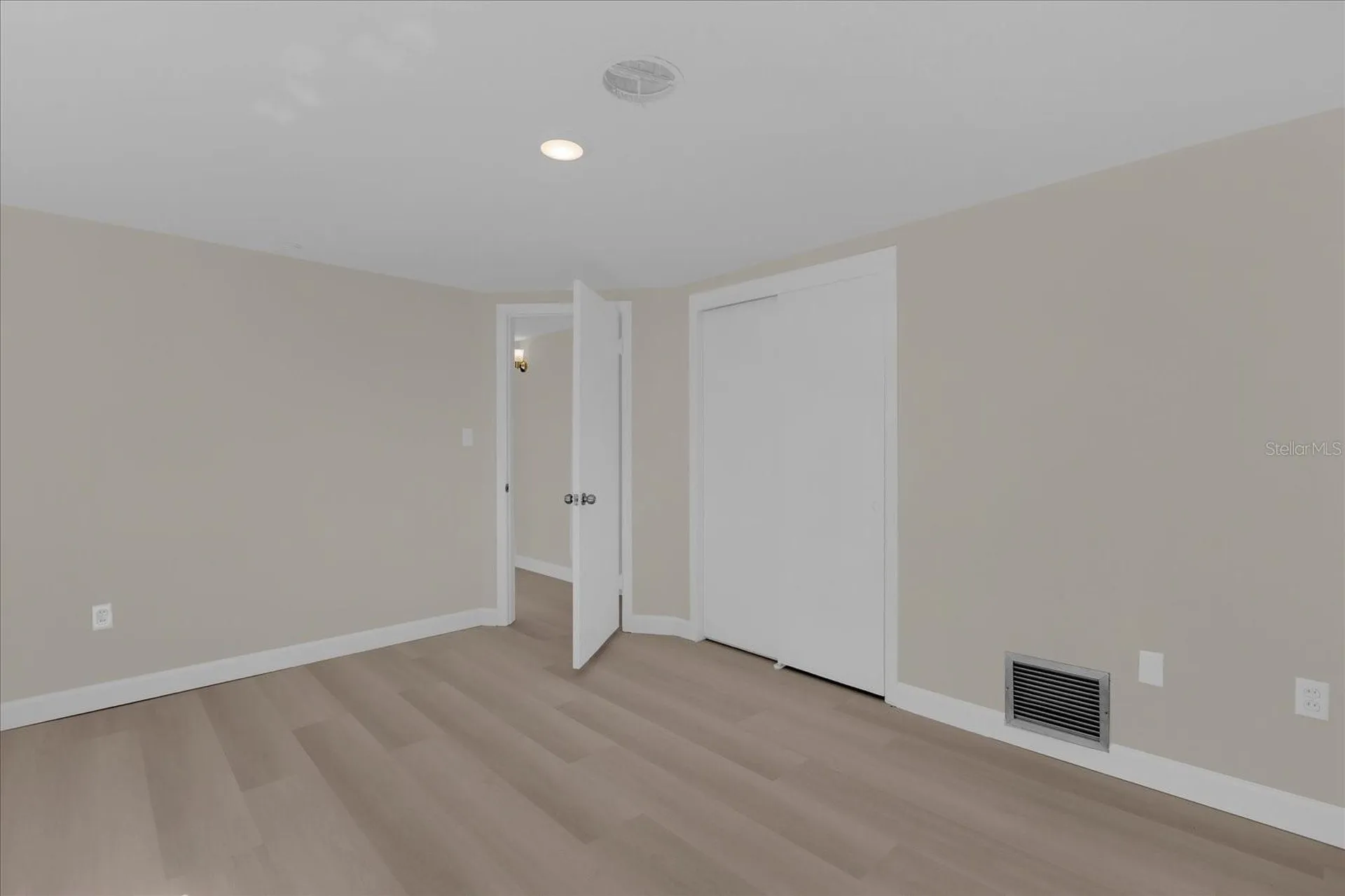 1610 Glenwood Road Deland FL 32720