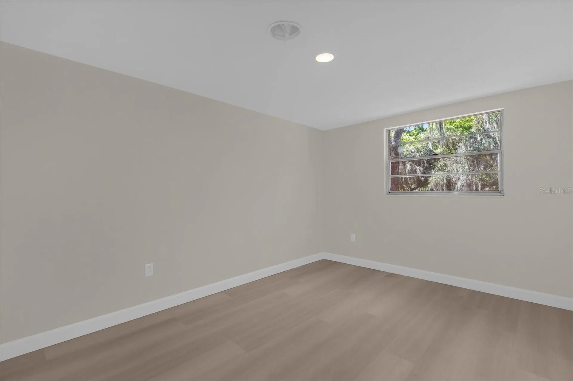 1610 Glenwood Road Deland FL 32720