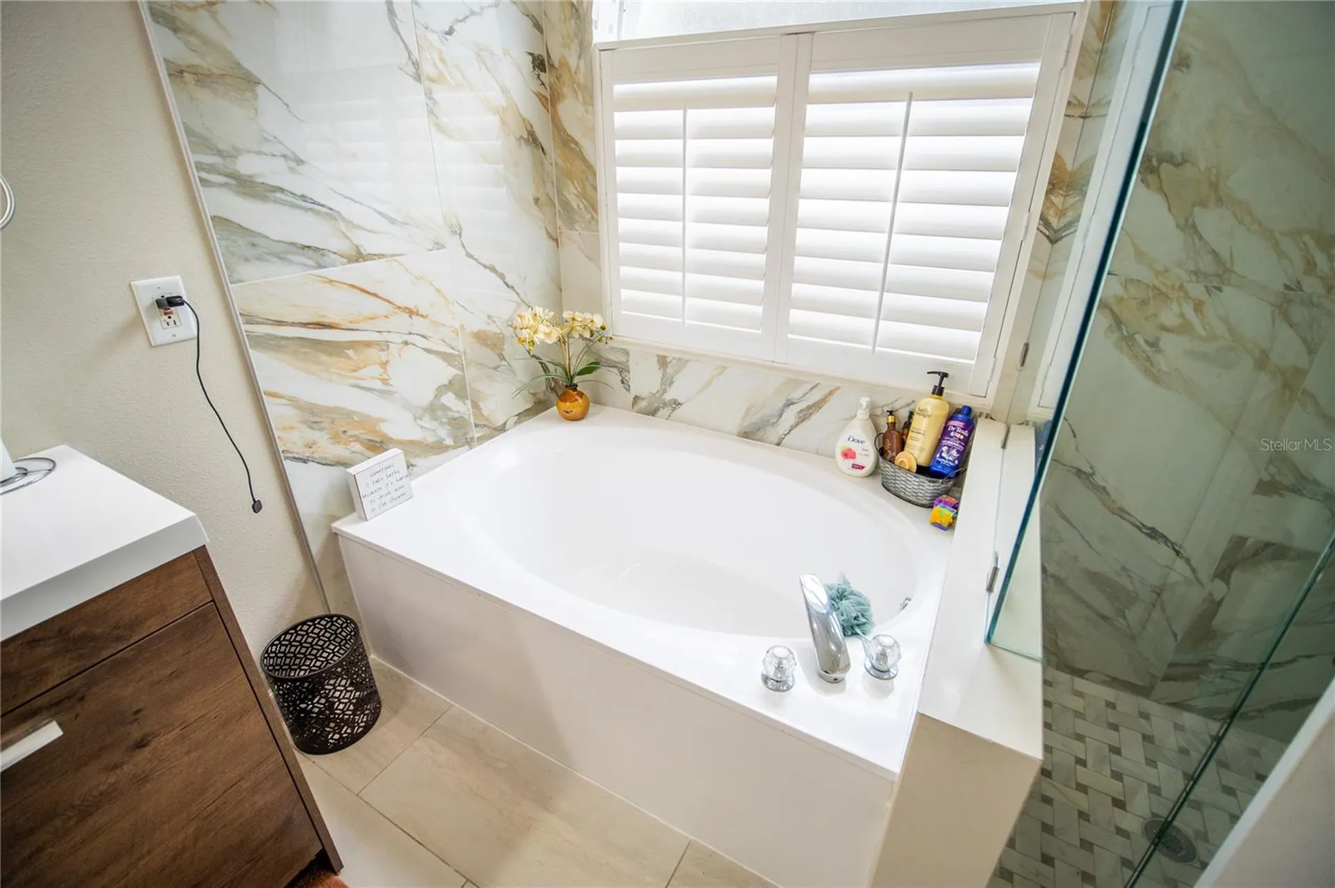 6 Pied Court Orlando FL 32828