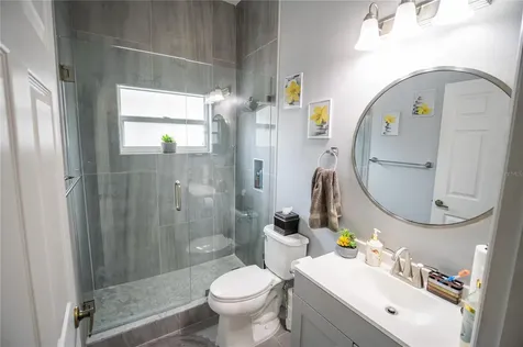 6 Pied Court Orlando FL 32828