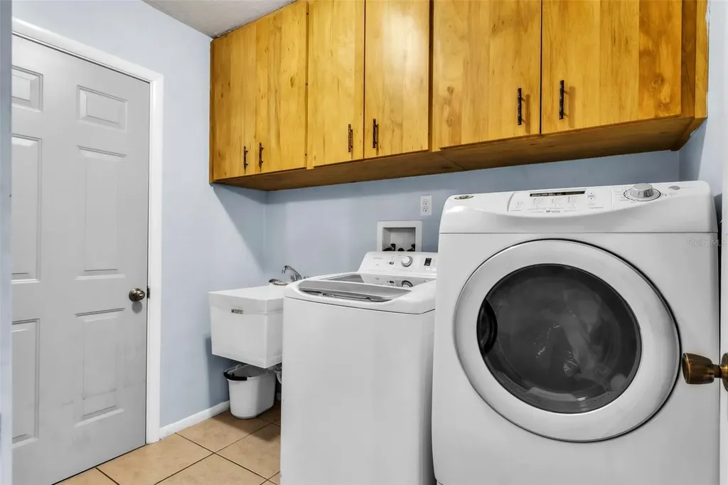 6917 Oldgate Circle New Port Richey FL 34655