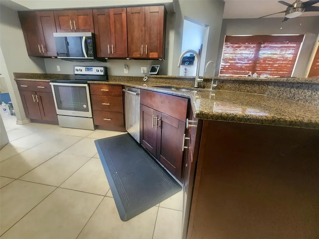 8035 Country Run Parkway Orlando FL 32818