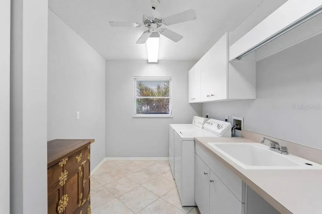 1543 Waterford Drive Venice FL 34292