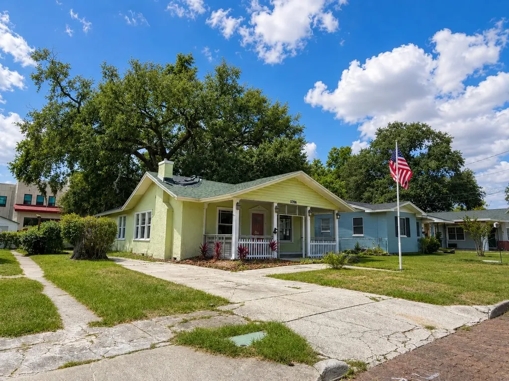 1037 Lexington Street Lakeland FL 33801