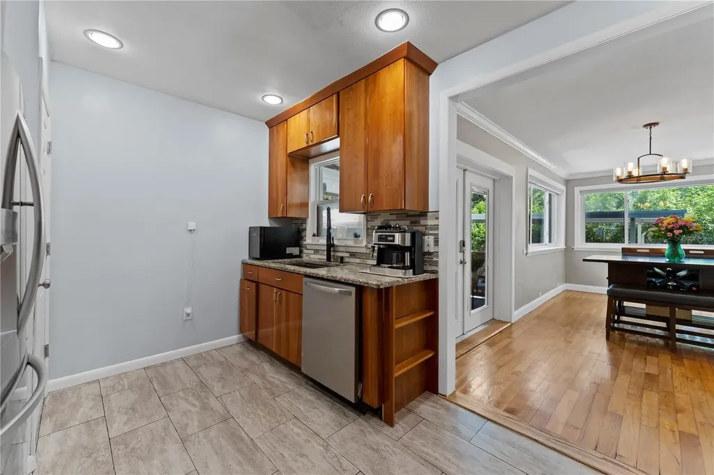 2605 S Manhattan Avenue Tampa FL 33629