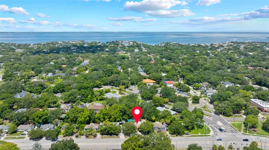 2605 S Manhattan Avenue Tampa FL 33629