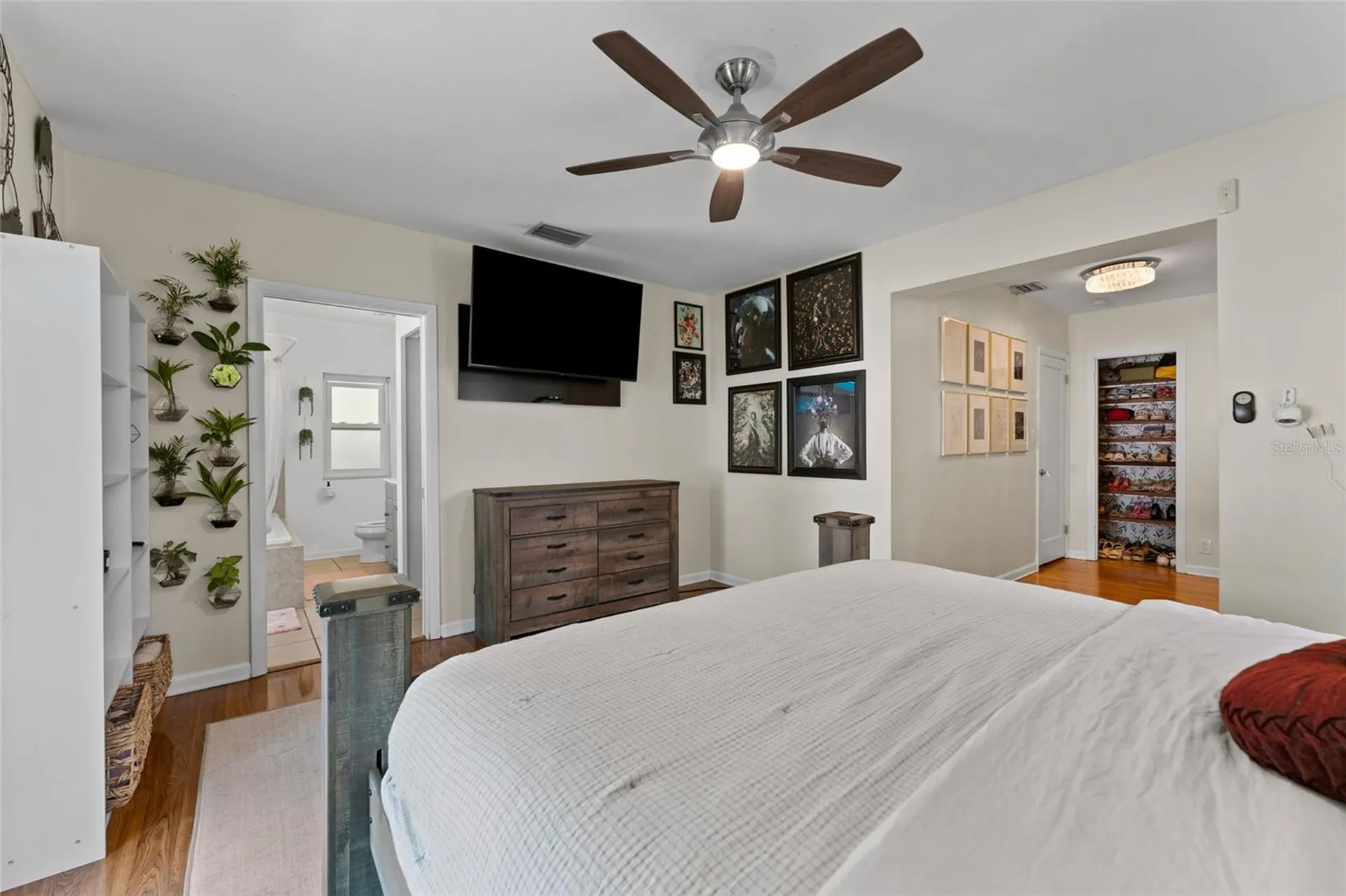 2605 S Manhattan Avenue Tampa FL 33629