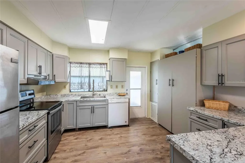 4903 Dorado Street Zephyrhills FL 33541