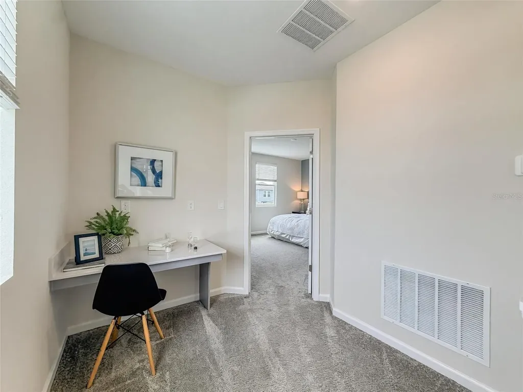 2401 Volunteer Avenue Kissimmee FL 34744