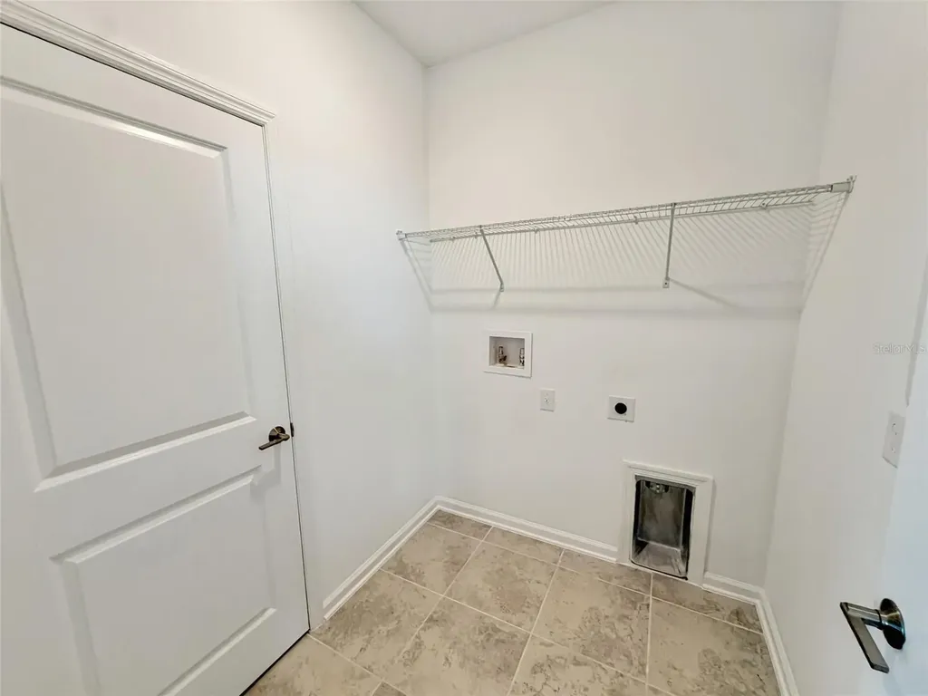 2401 Volunteer Avenue Kissimmee FL 34744