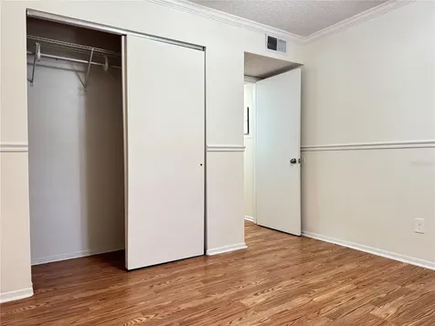 4033 Dream Oak Place Tampa FL 33613