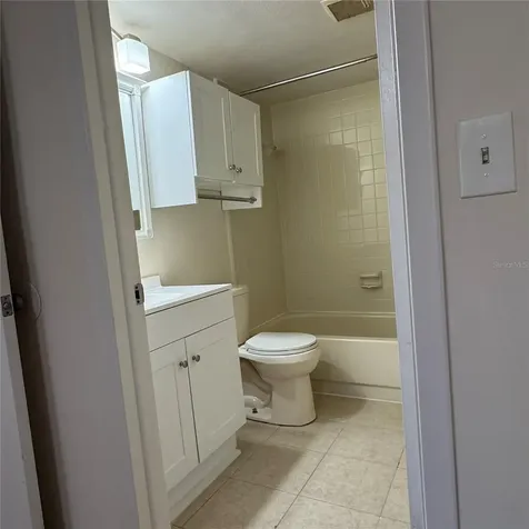 4033 Dream Oak Place Tampa FL 33613