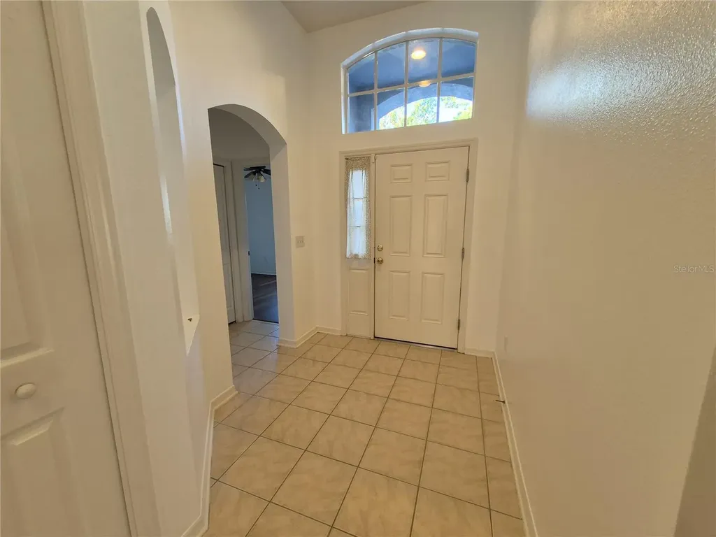 6833 Runner Oak Drive Zephyrhills FL 33545