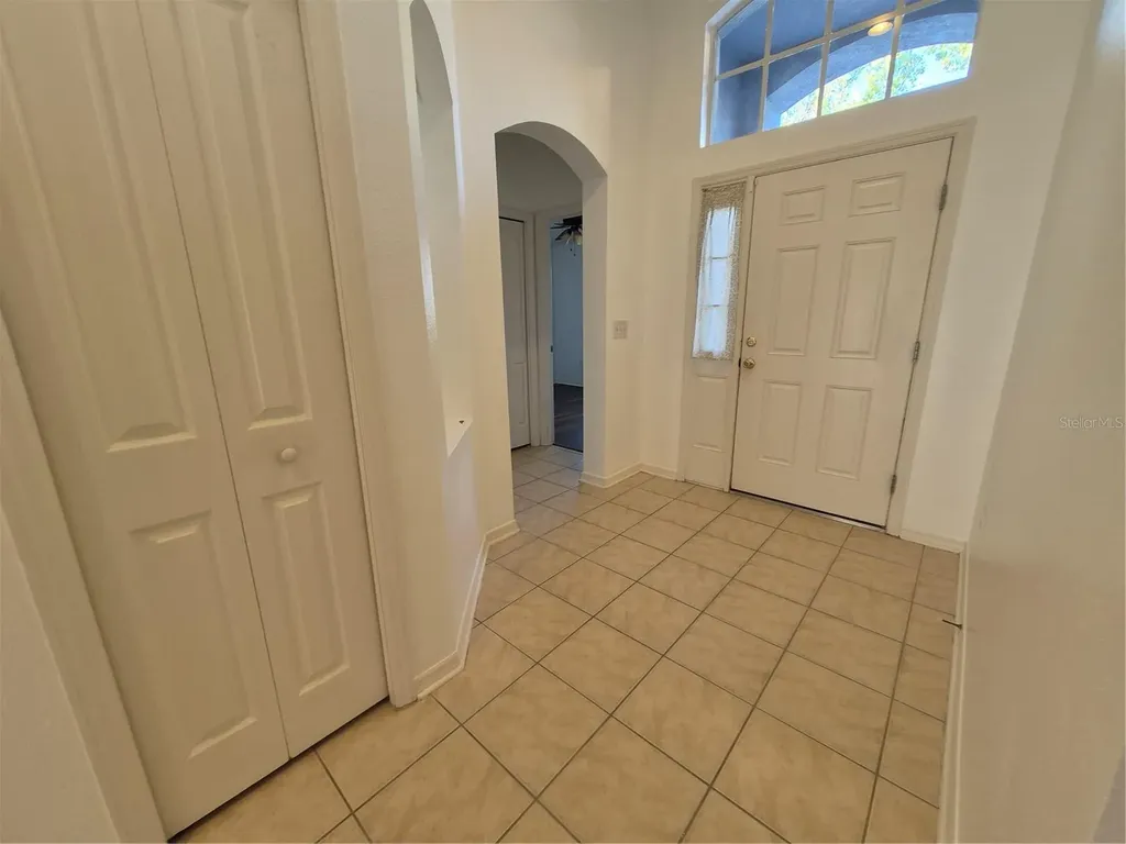 6833 Runner Oak Drive Zephyrhills FL 33545