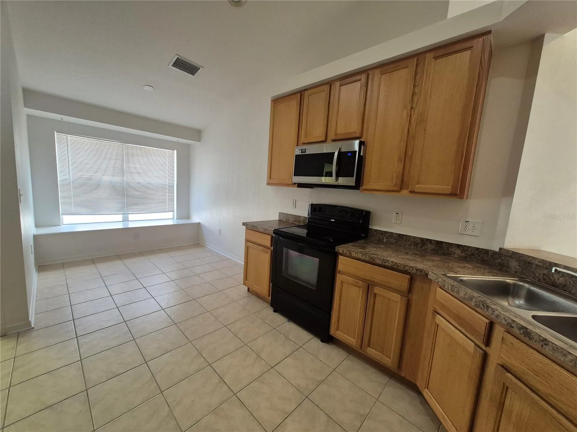 6833 Runner Oak Drive Zephyrhills FL 33545