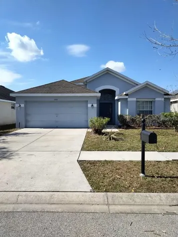 6833 Runner Oak Drive Zephyrhills FL 33545