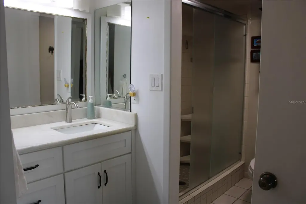 1813 Mariner Drive Tarpon Springs FL 34689
