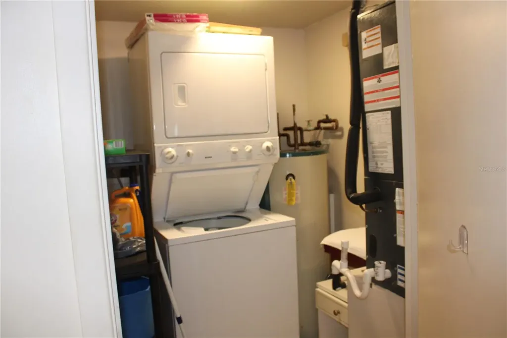1813 Mariner Drive Tarpon Springs FL 34689