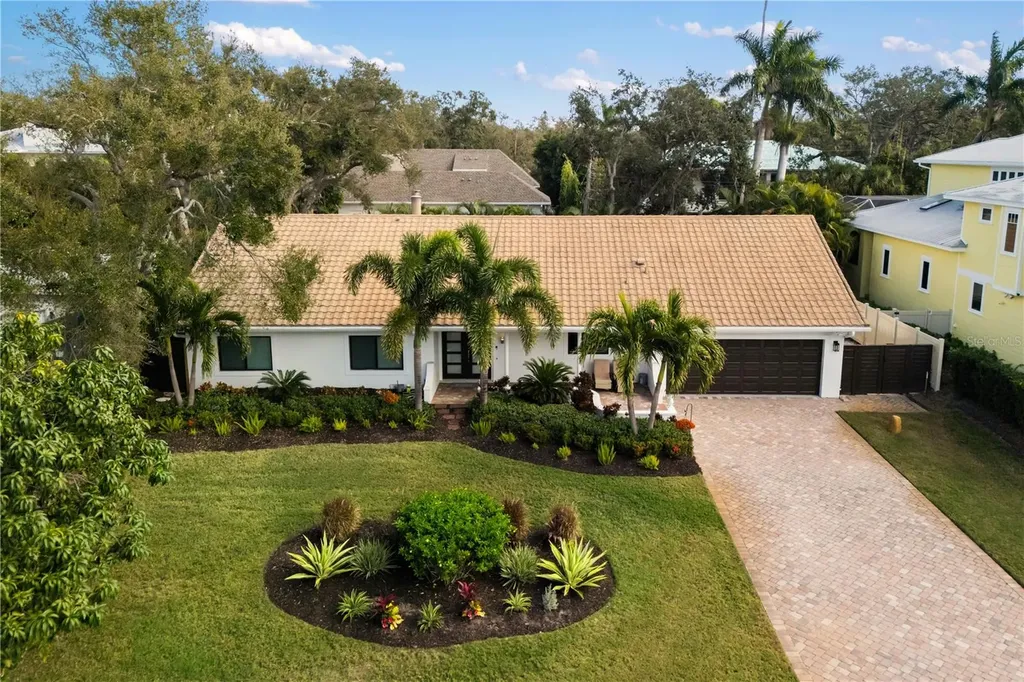 3727 Tangier Terrace Sarasota FL 34239