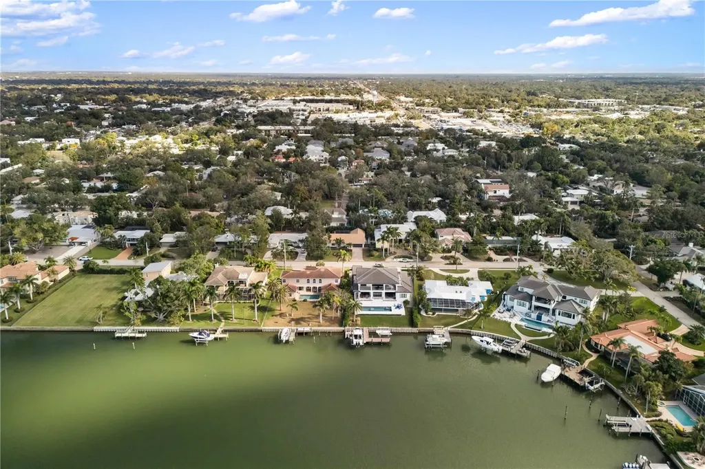 3727 Tangier Terrace Sarasota FL 34239