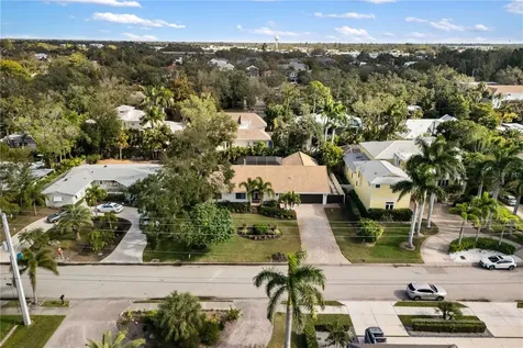 3727 Tangier Terrace Sarasota FL 34239