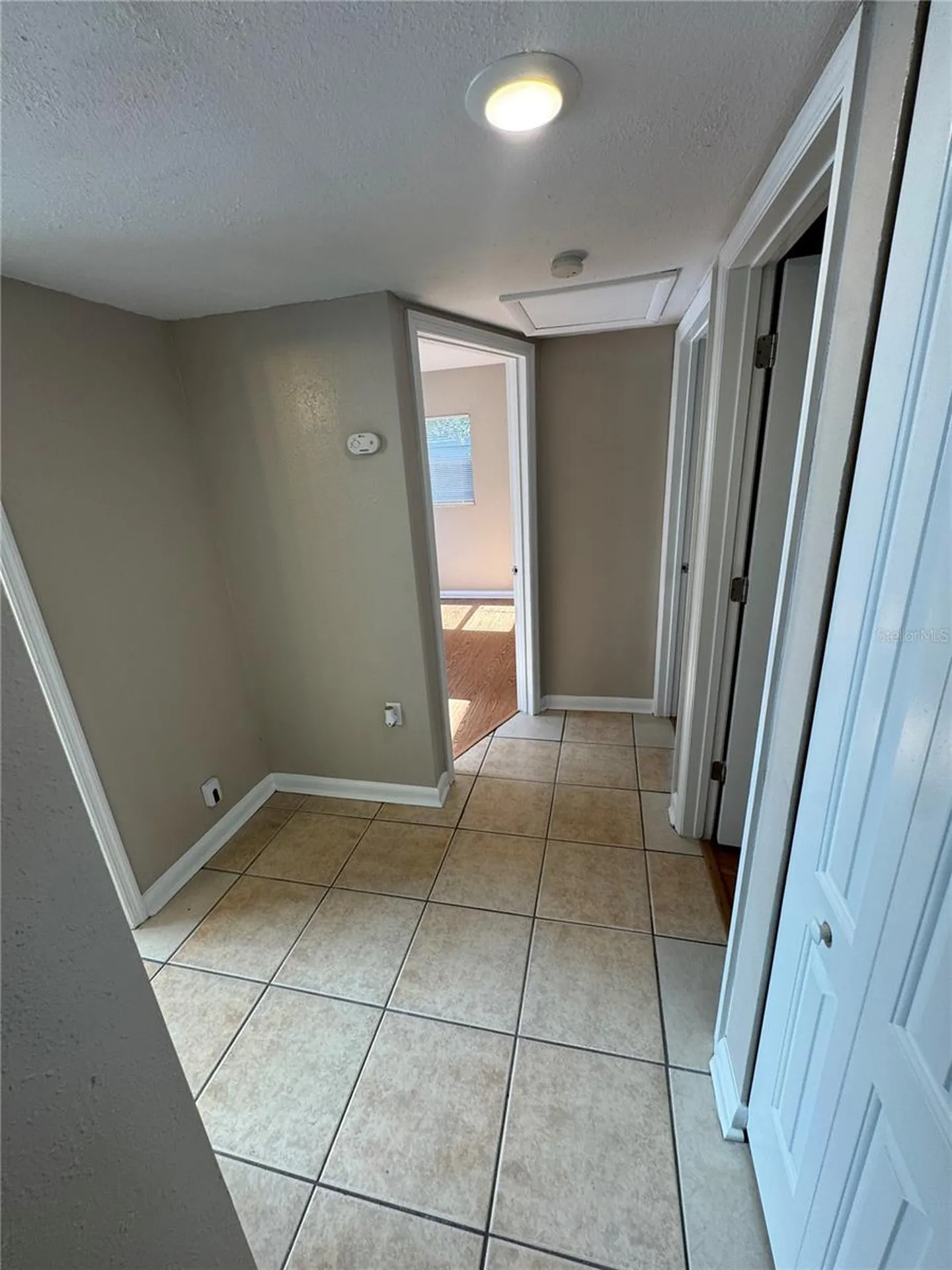 2016 E Crenshaw Street Tampa FL 33610
