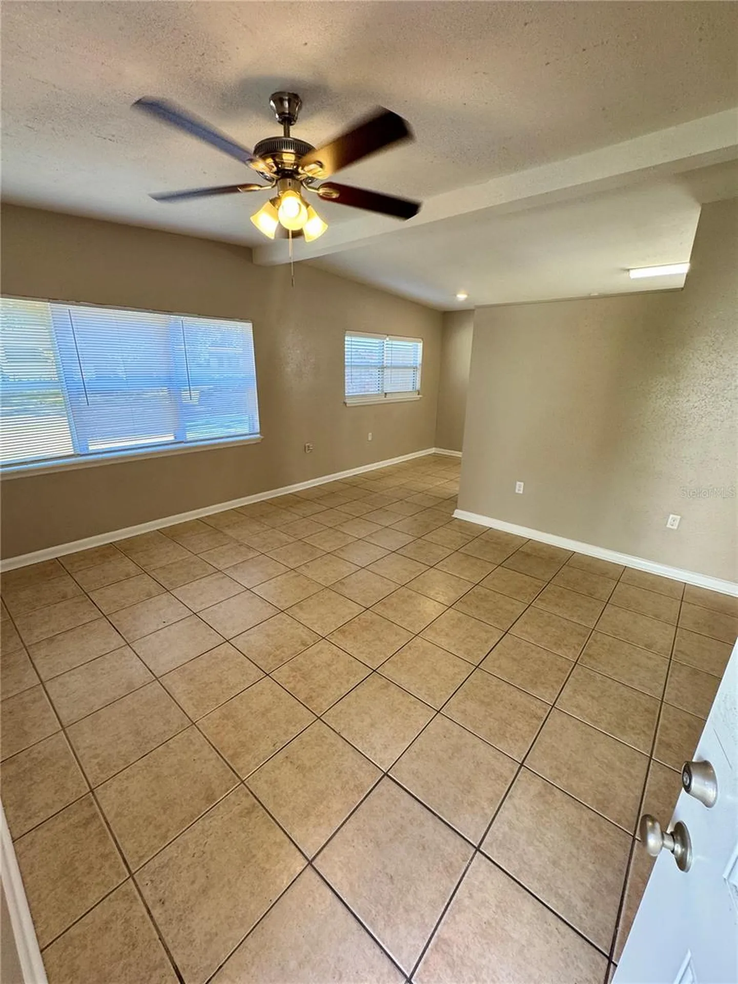 2016 E Crenshaw Street Tampa FL 33610