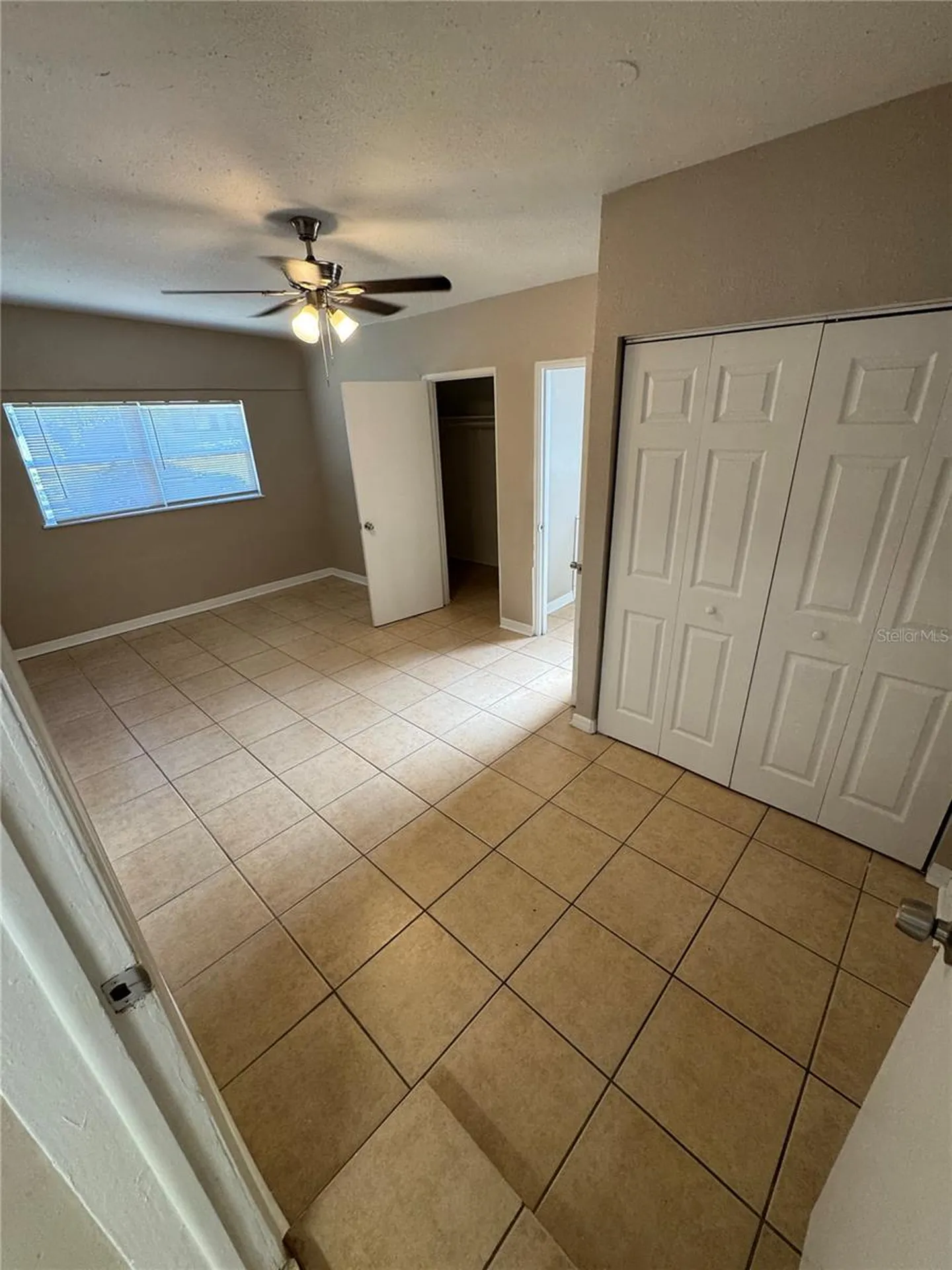 2016 E Crenshaw Street Tampa FL 33610