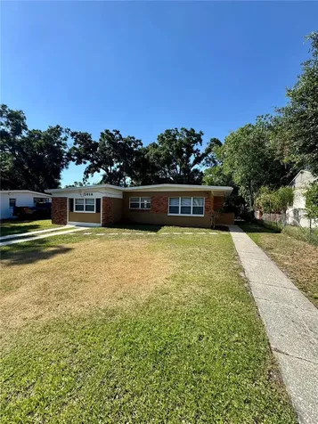 2016 E Crenshaw Street Tampa FL 33610