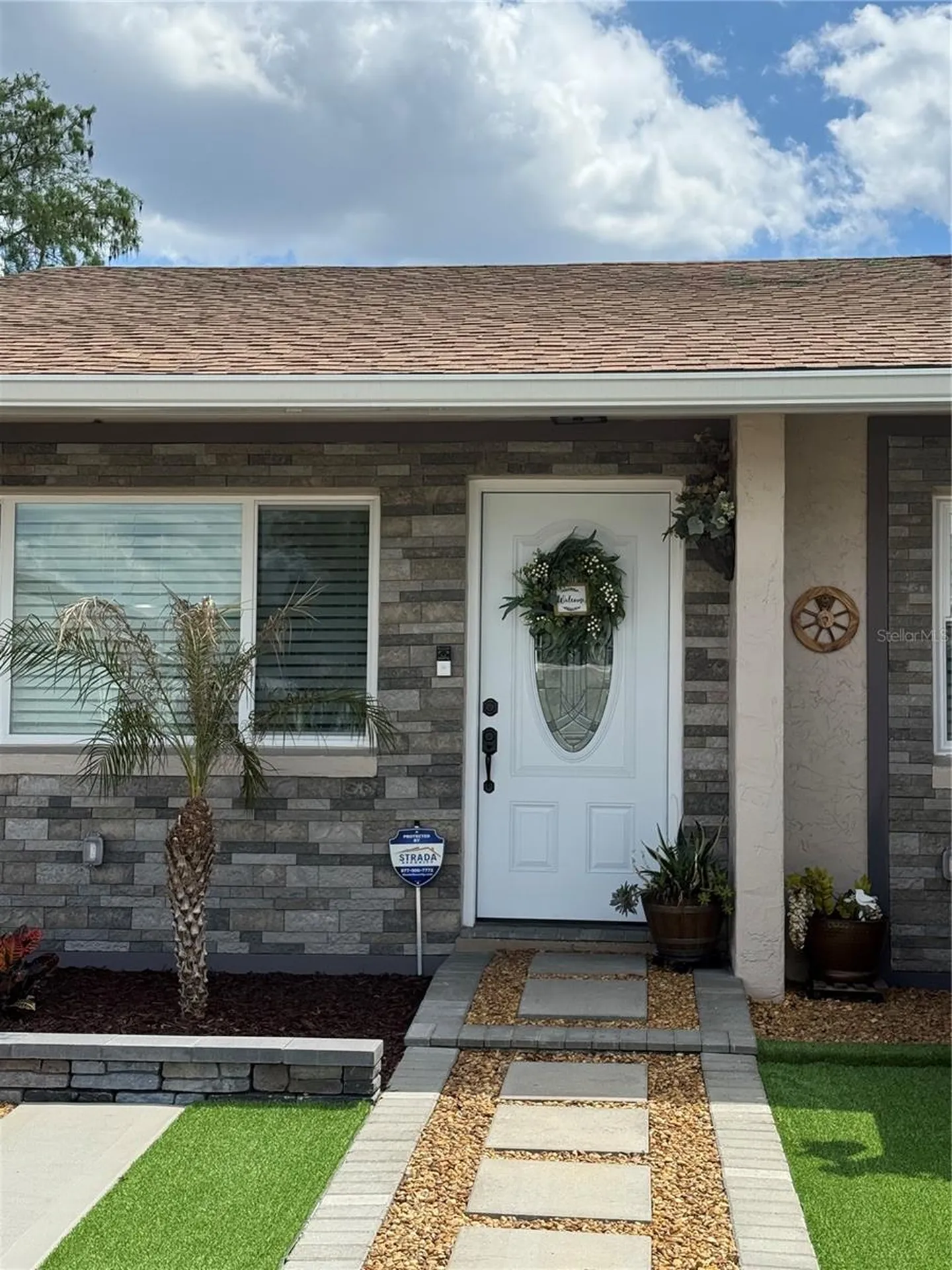 2710 Charing Cross Way Orlando FL 32837