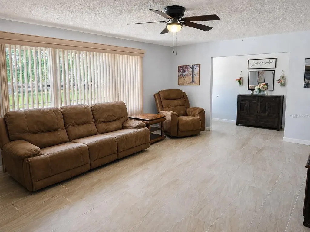 3931 Gaillardia Drive Indian Lake Estates FL 33855