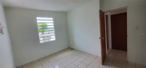 # 32 Miraflores Bayamon PR 00957