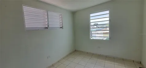 # 32 Miraflores Bayamon PR 00957