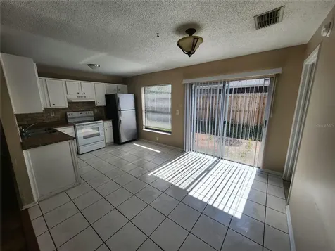 905 Old Field Drive Brandon FL 33511