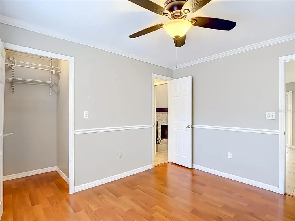 811 Ambassador Loop Tampa FL 33613