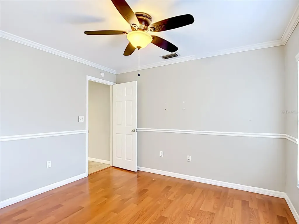 811 Ambassador Loop Tampa FL 33613