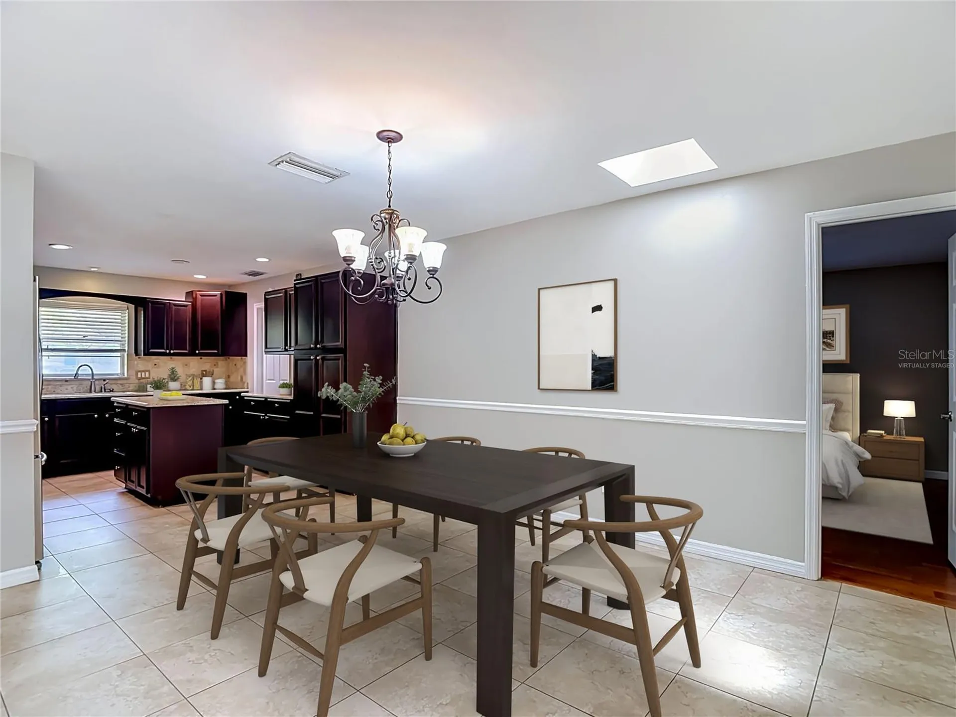 811 Ambassador Loop Tampa FL 33613