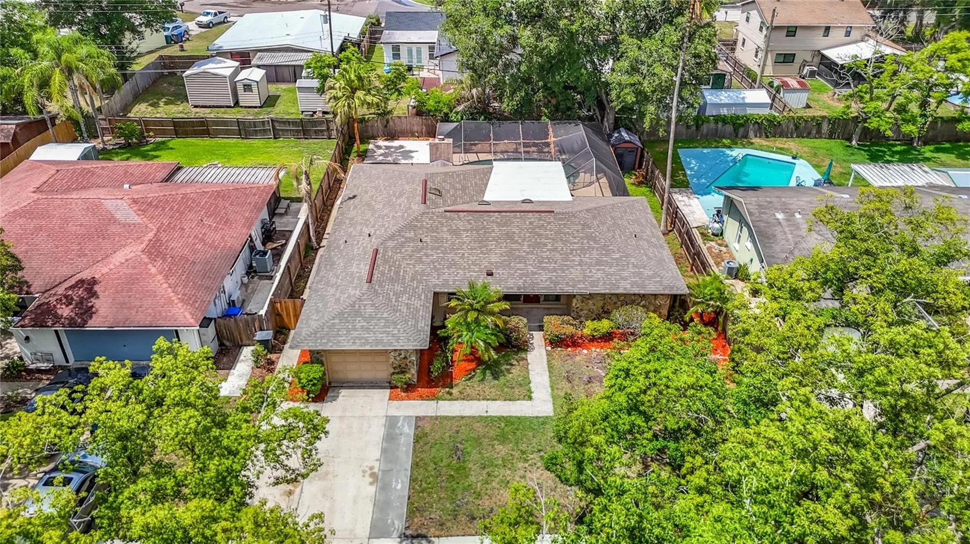811 Ambassador Loop Tampa FL 33613