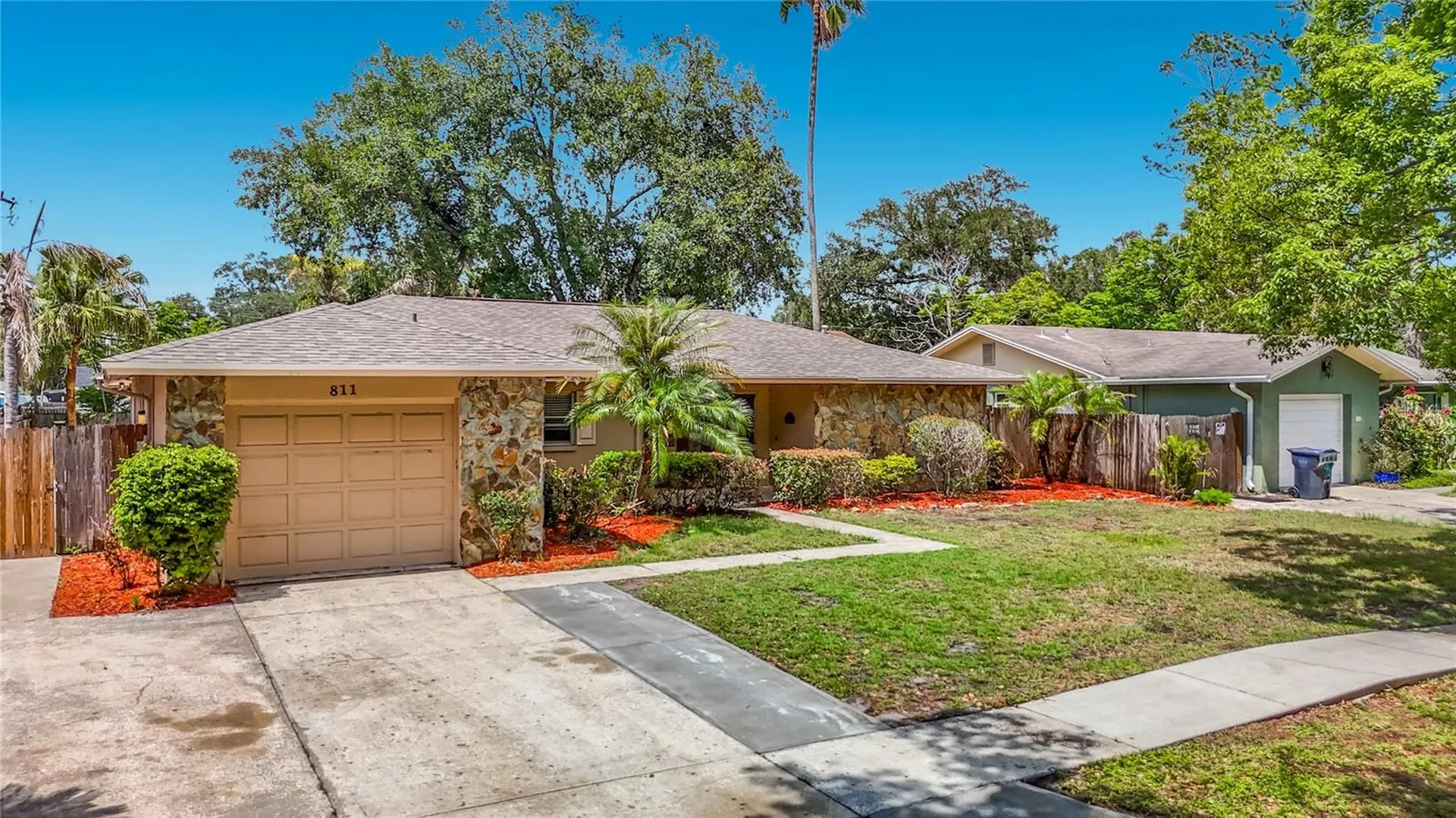 811 Ambassador Loop Tampa FL 33613