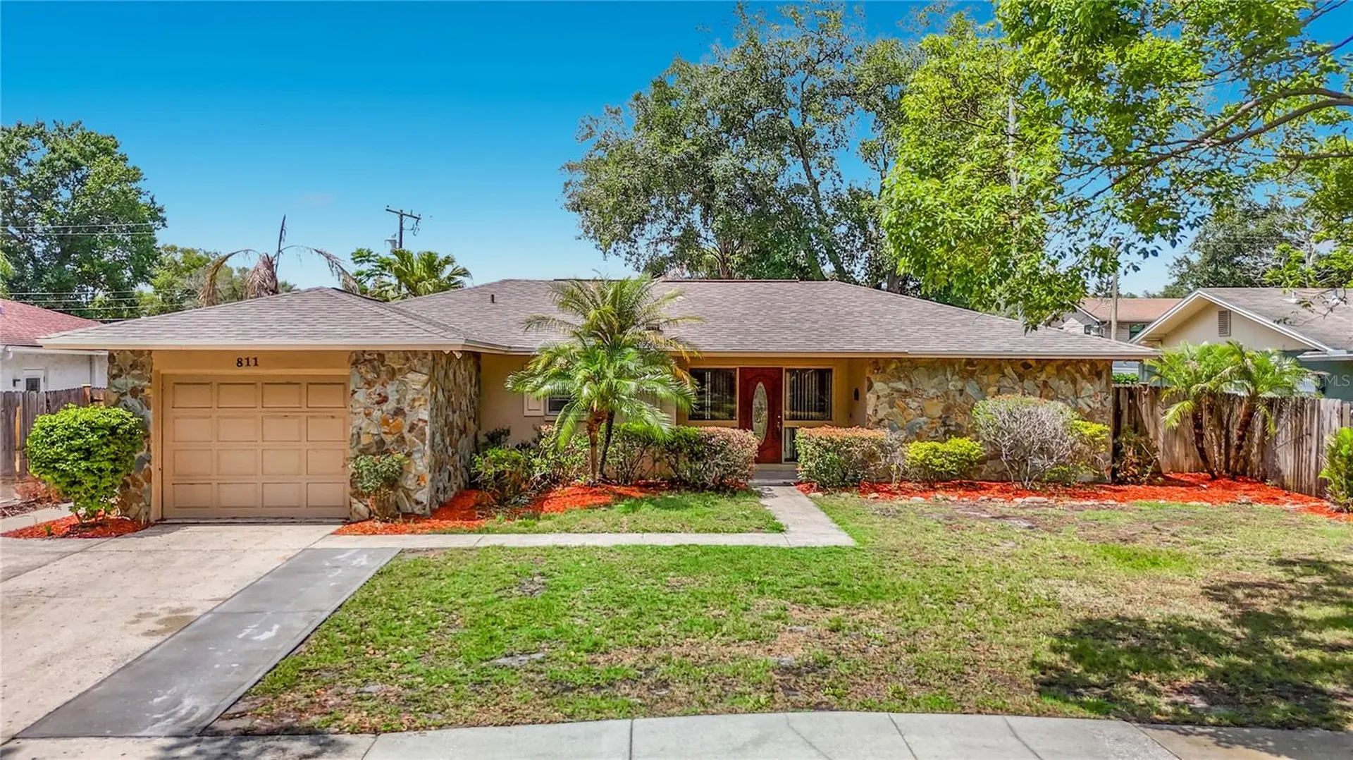 811 Ambassador Loop Tampa FL 33613