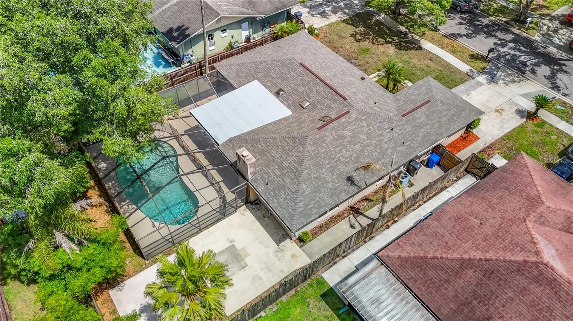 811 Ambassador Loop Tampa FL 33613